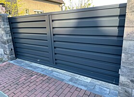 Hliníková vrata plotová výplň KERAMET 40/182 - práškově lakovaná 1,5 mm